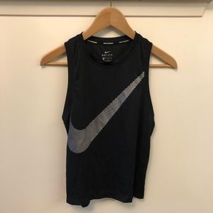 Nike Swoosh Dry Fit Tank